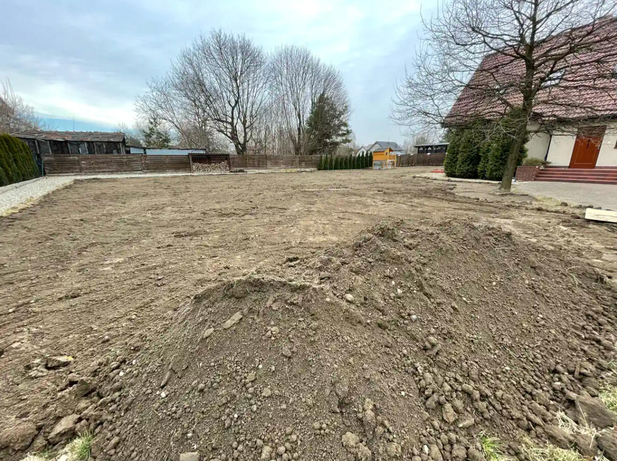 UNIZEM, terénne úpravy